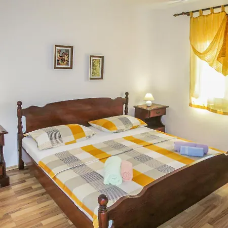 Danisa - Srd458 Apartment